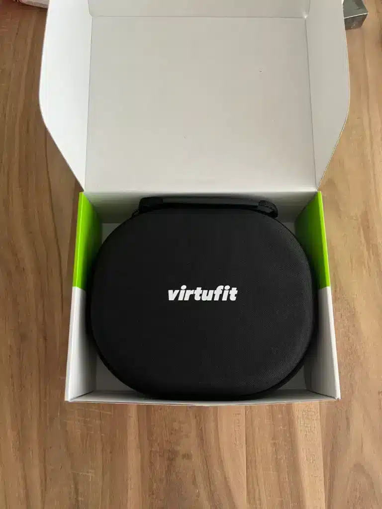 afbeelding van de verpakking van de virtufit eye massagerr